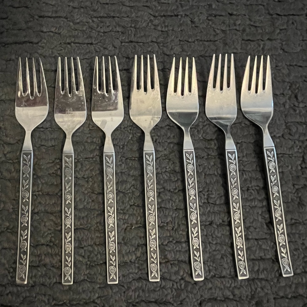 Elden UNF63 Stainless Steel Flatwear Forks (7)